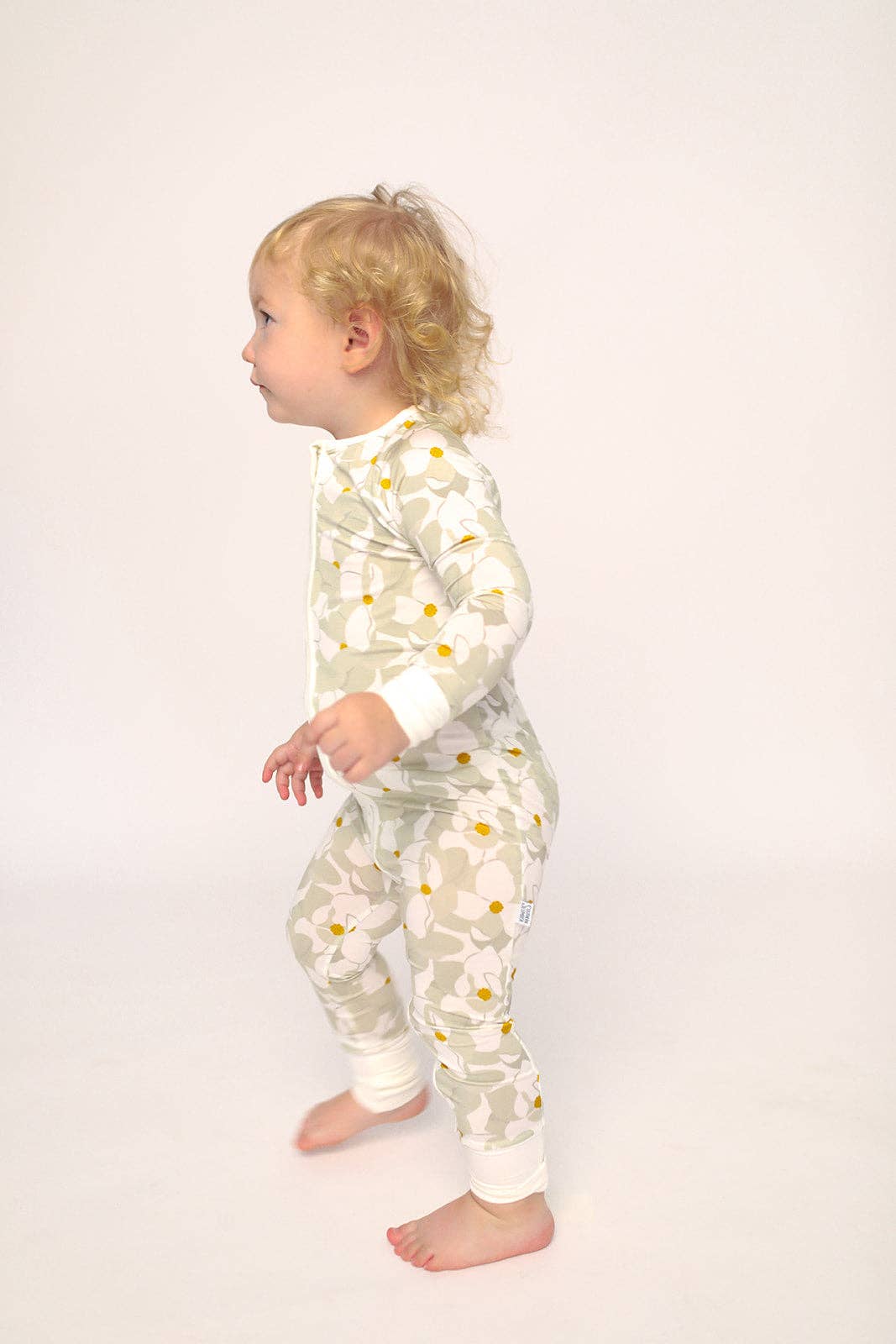 Magnolia Double Zipper Bamboo Sleeper